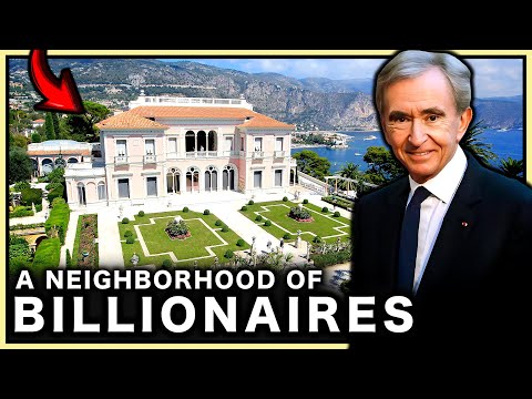 Touring The WEALTHIEST Neighborhood In FRANCE