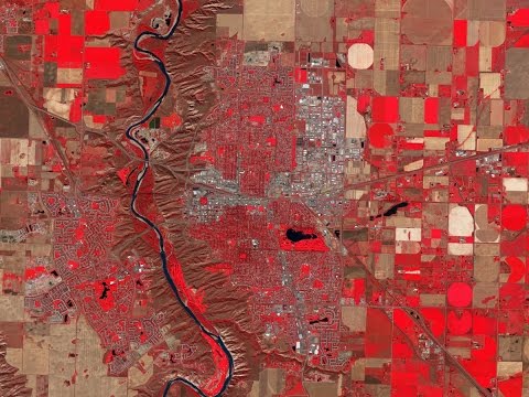 How it Works: Agricultural Monitoring with Satellites