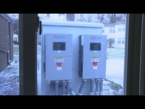 Green Bay celebrates clean energy achievements and designation as SolSmart Silver Community