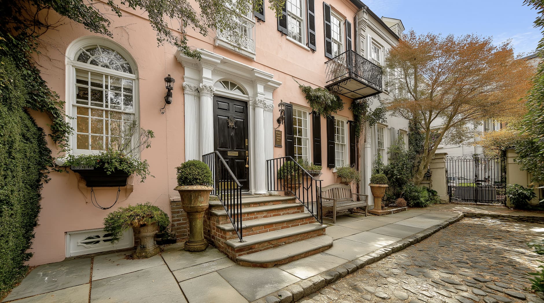 Charleston Real Estate 2025–2027: Boom or Cooldown? The Surprising Market Forecast Charleston Real Estate 2025–2027: Boom or Cooldown? The Surprising Market Forecast